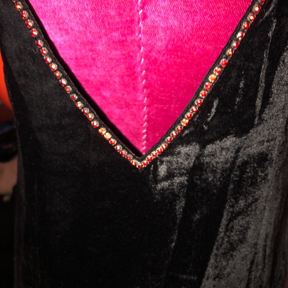 DRESS BLACK VELVET WITH RHINESTONE - Picture 3 of 7